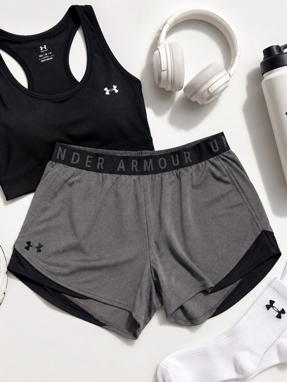 Under Armour HeatGear Gray Athletic Running Shorts | Women’s Medium